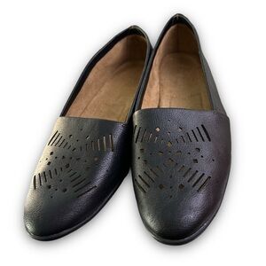 A2 by Aerosoles Women’s Black Laser Cut Out Flats Size 9